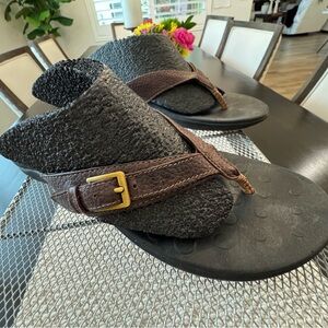 Women's Dr. Weil Brown Textured Sandals, Sz 8